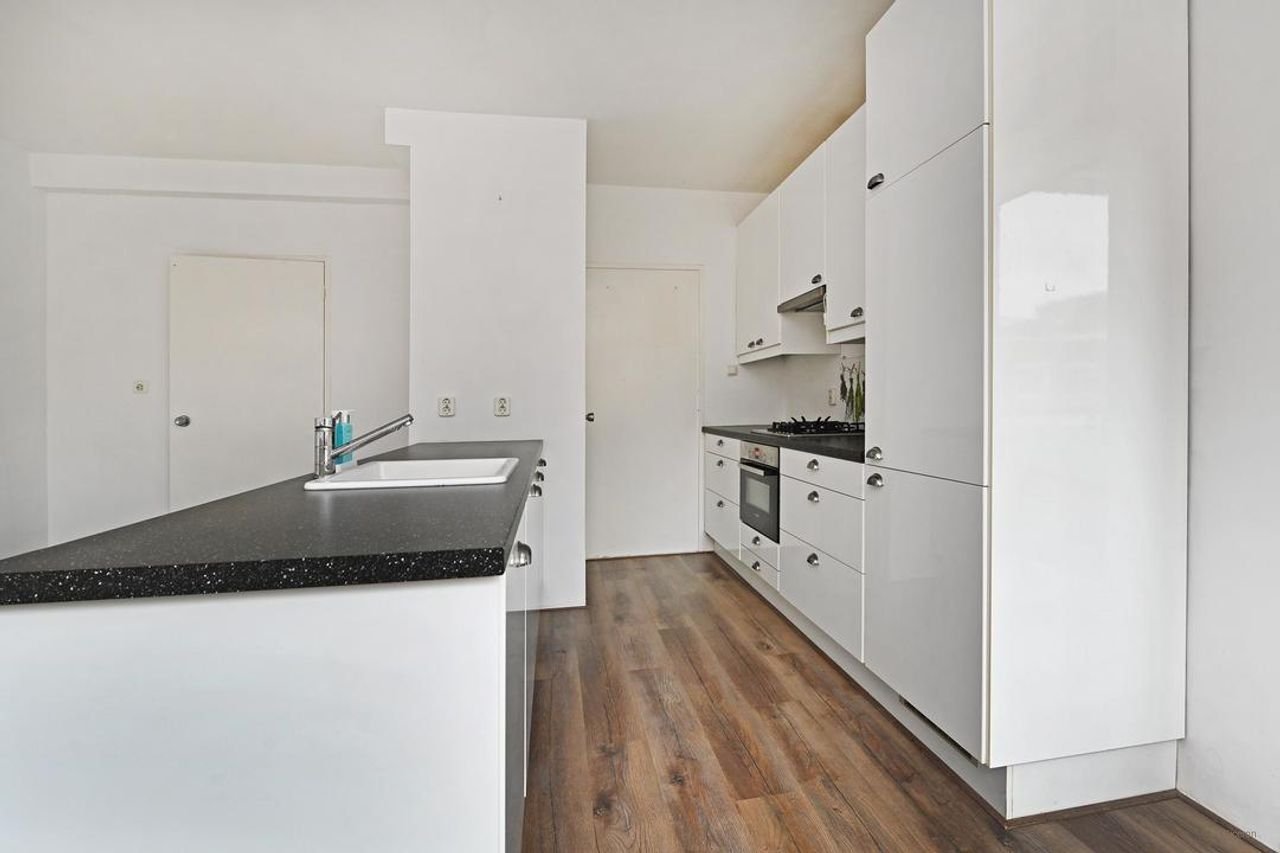 Spacious apartment (96m²) with kitchen island and energy label A - Image 18