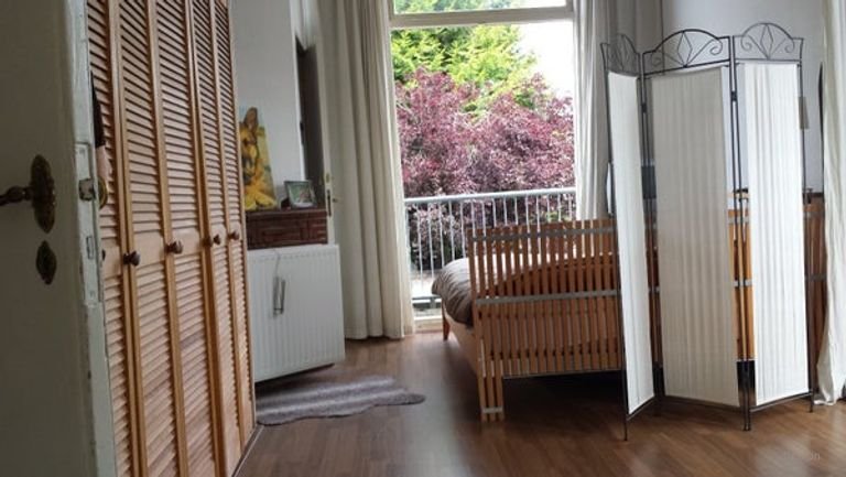 Licht appartement met twee balkons in Bezuidenhout - Afbeelding 3