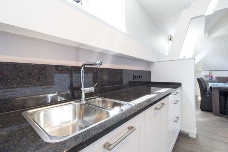 Gerenoveerd topappartement aan de Denneweg - Afbeelding 10