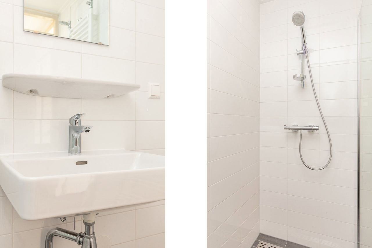 Bright family home (130 m²) with private garage - Image 23