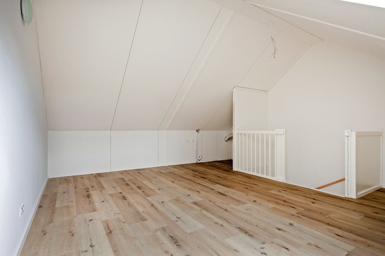 Gas-free corner house with 5 bedrooms - Image 21