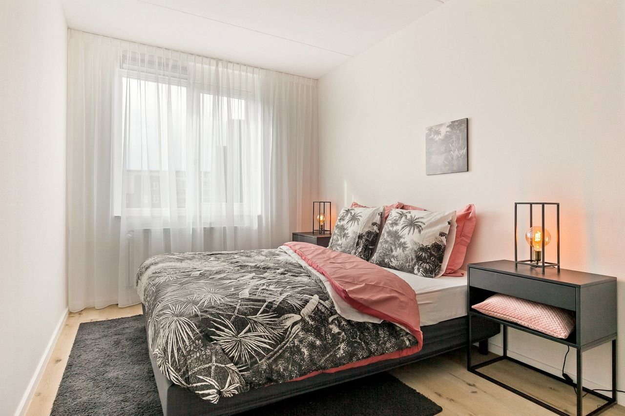 Gas-free corner house with 5 bedrooms - Image 13