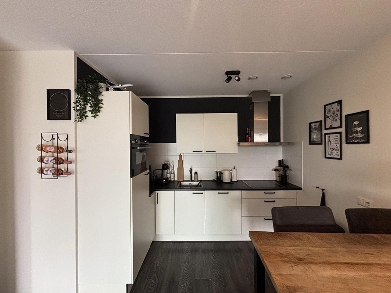 71 m² met balkon in centraal Rijnfort - Afbeelding 2