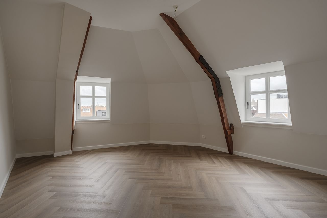 Modern living with terrace in the heart of Wassenaar - Image 22