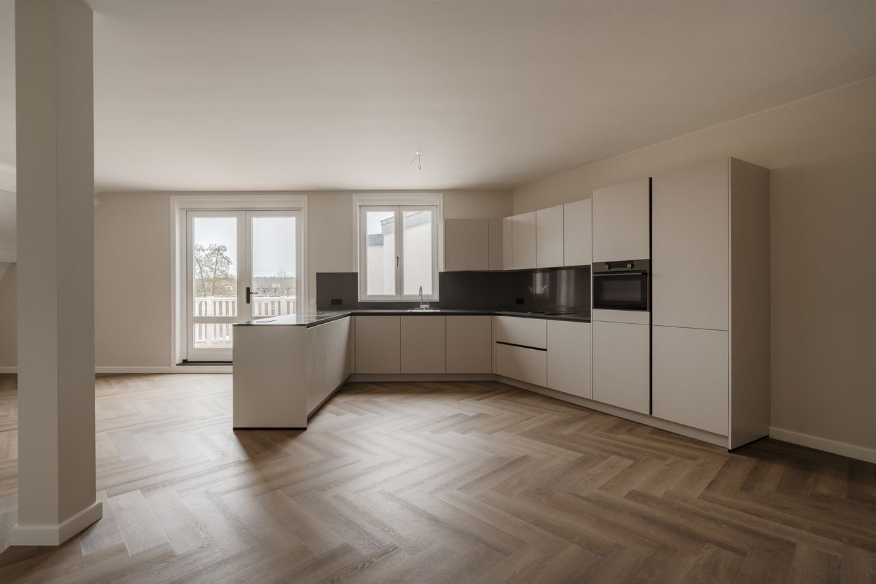 Modern living with terrace in the heart of Wassenaar - Image 2