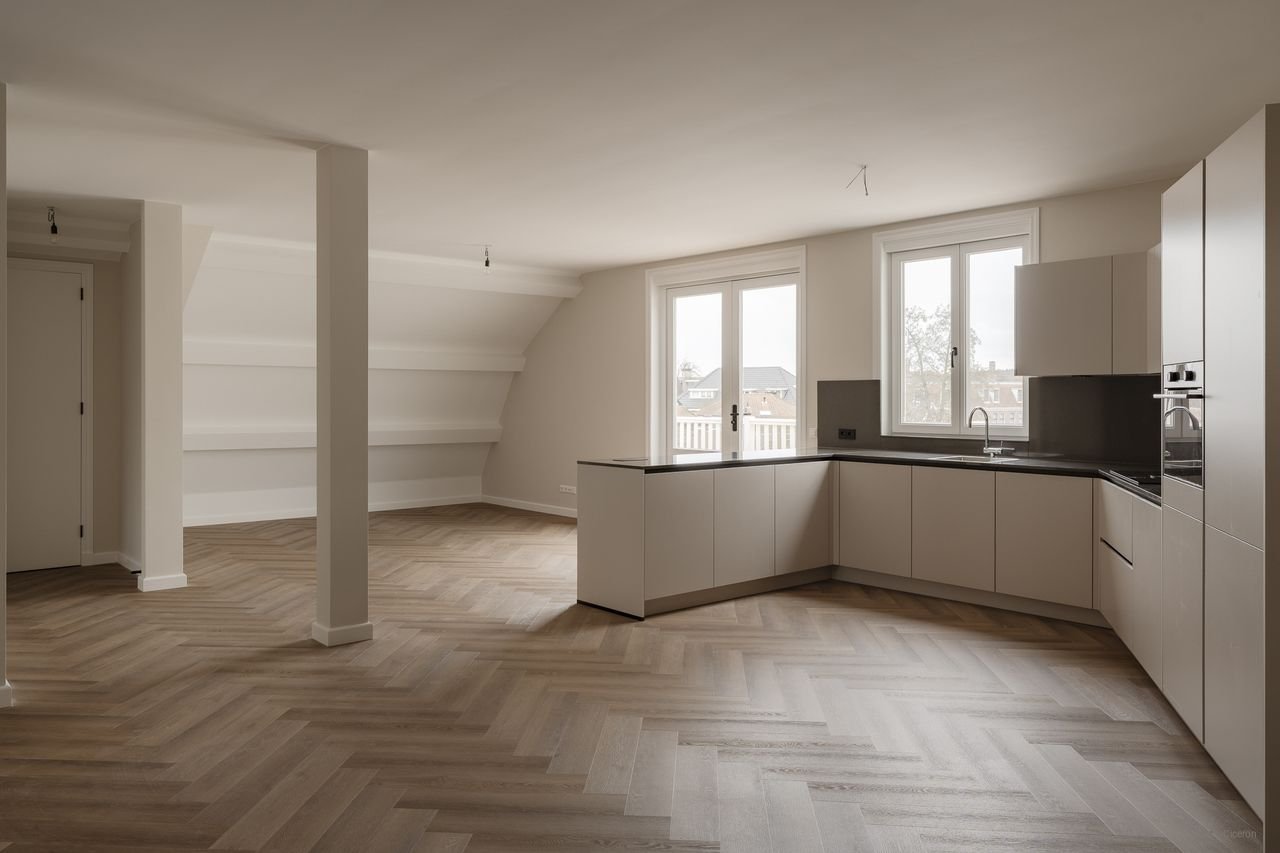 Modern living with terrace in the heart of Wassenaar - Image 14