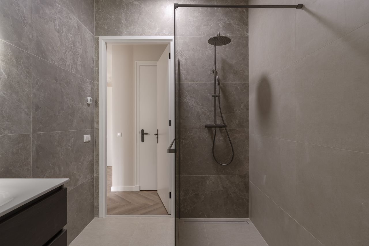 Modern living with terrace in the heart of Wassenaar - Image 27