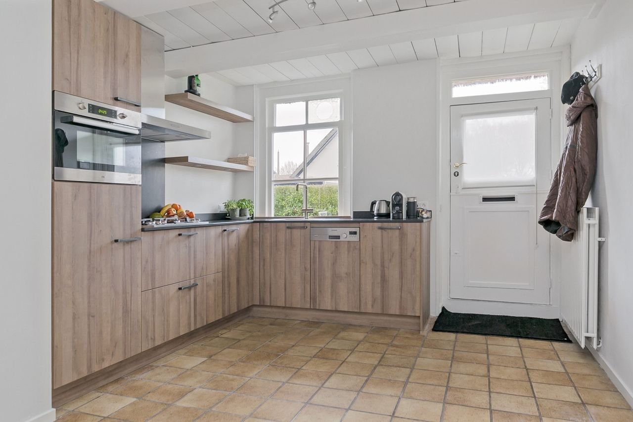 Rietgedekte woning bij centrum Laren - Afbeelding 4