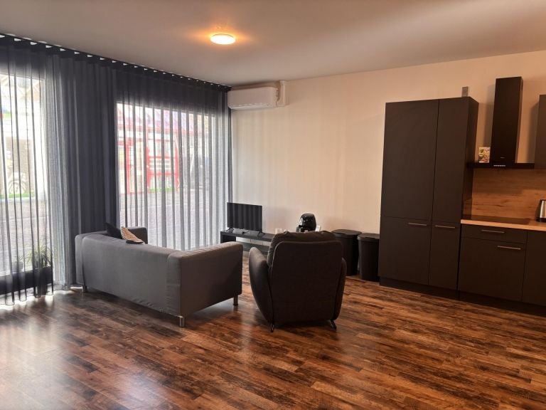 Modern apartment with air conditioning in Echt - Image 4