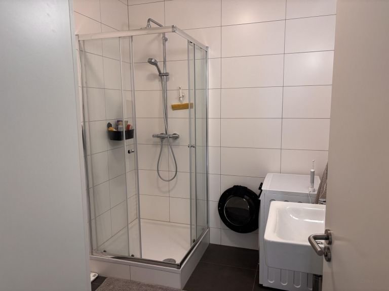 Modern apartment with air conditioning in Echt - Image 12