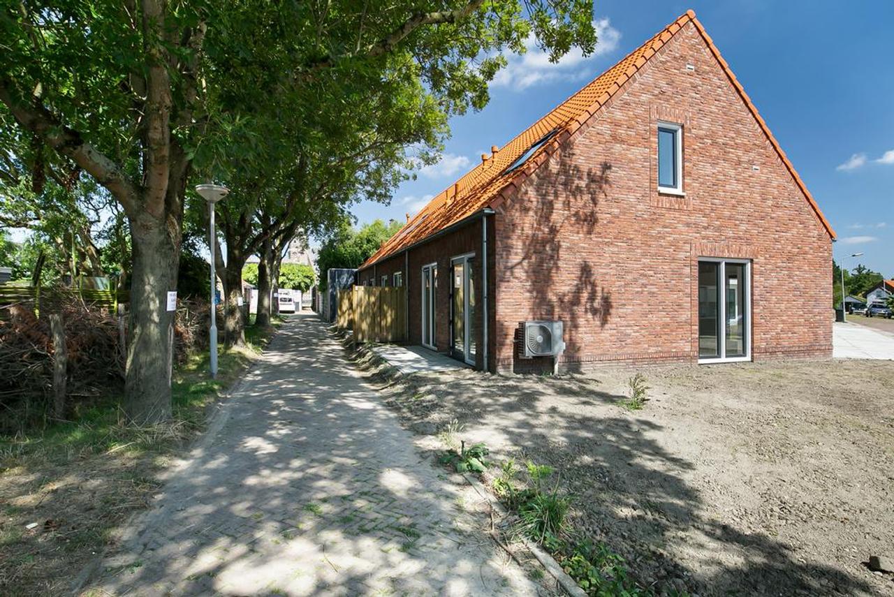 Hoekwoning met tuin en 3 slaapkamers - Afbeelding 4
