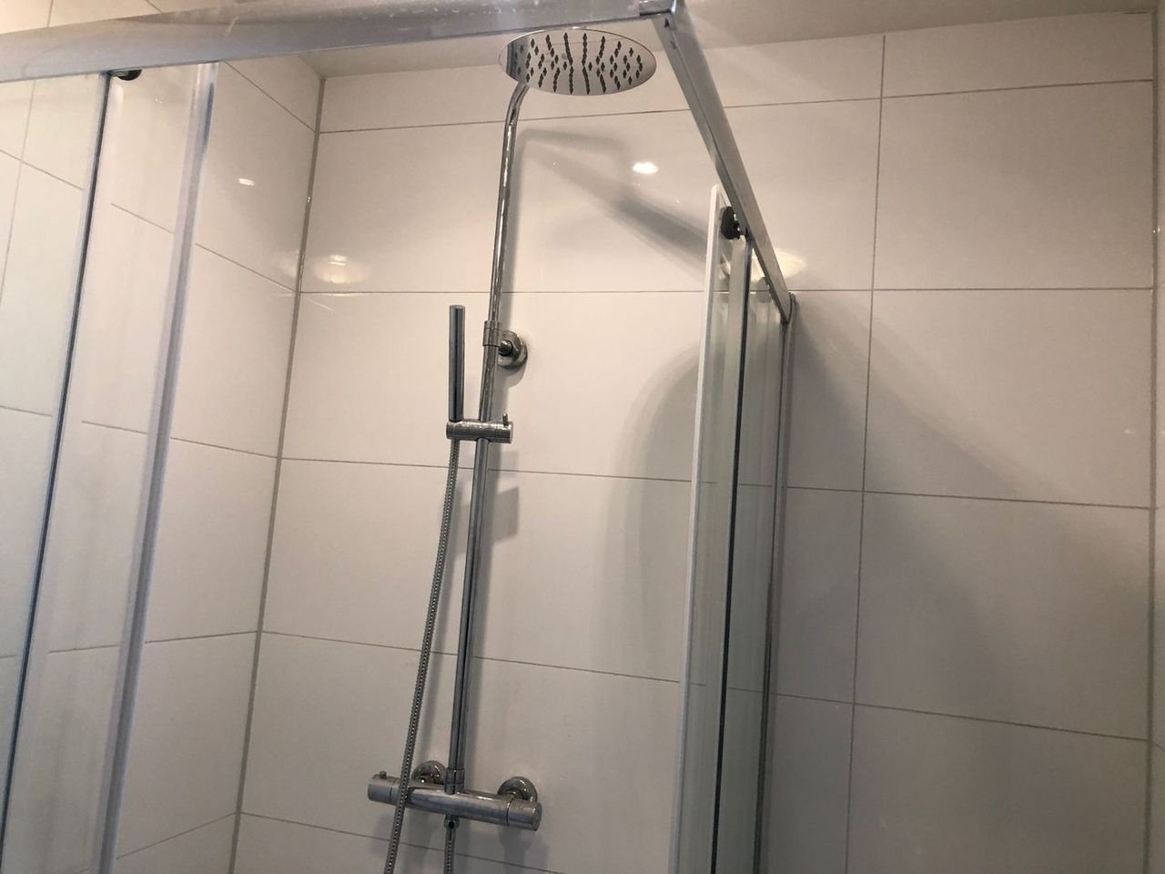 Renovated studio with garden in Tilburg - Image 5