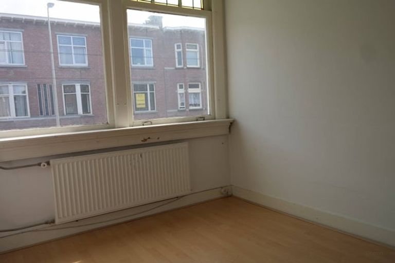 Appartement met balkon in Bezuidenhout - Afbeelding 3