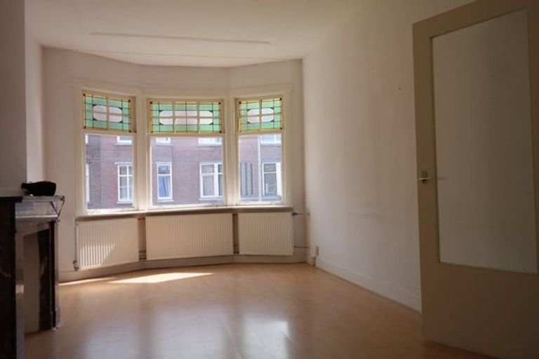 Appartement met balkon in Bezuidenhout - Afbeelding 7