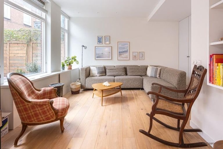 Gerenoveerd strandhuis met sauna en tuin - Afbeelding 22