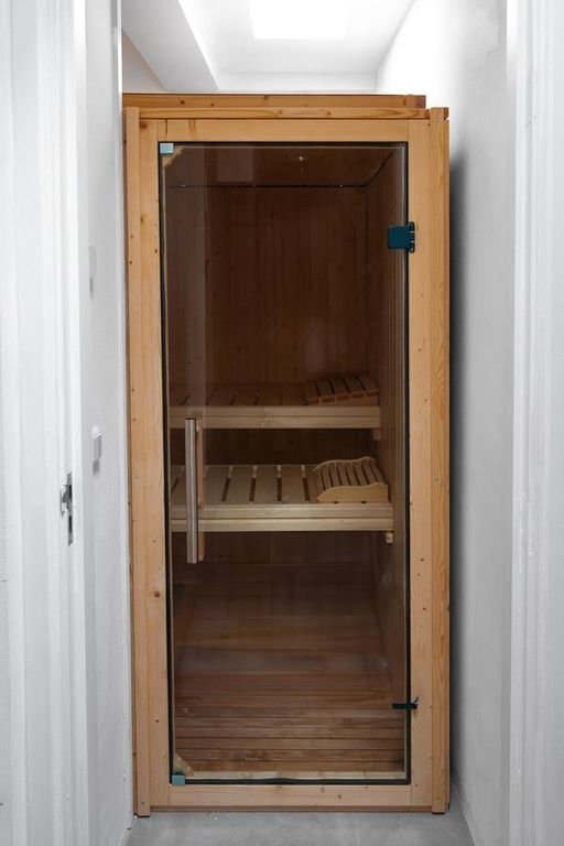 Gerenoveerd strandhuis met sauna en tuin - Afbeelding 16