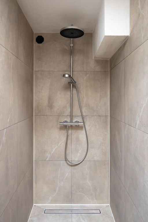 Gerenoveerd strandhuis met sauna en tuin - Afbeelding 17