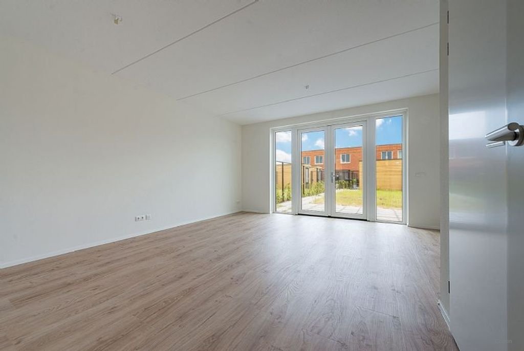 Nieuwe tussenwoning met A++++ label in Oosterwold - Afbeelding 3