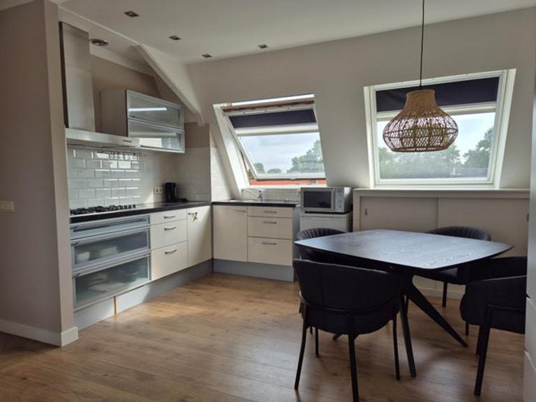 Gemeubileerd appartement bij station - Afbeelding 2