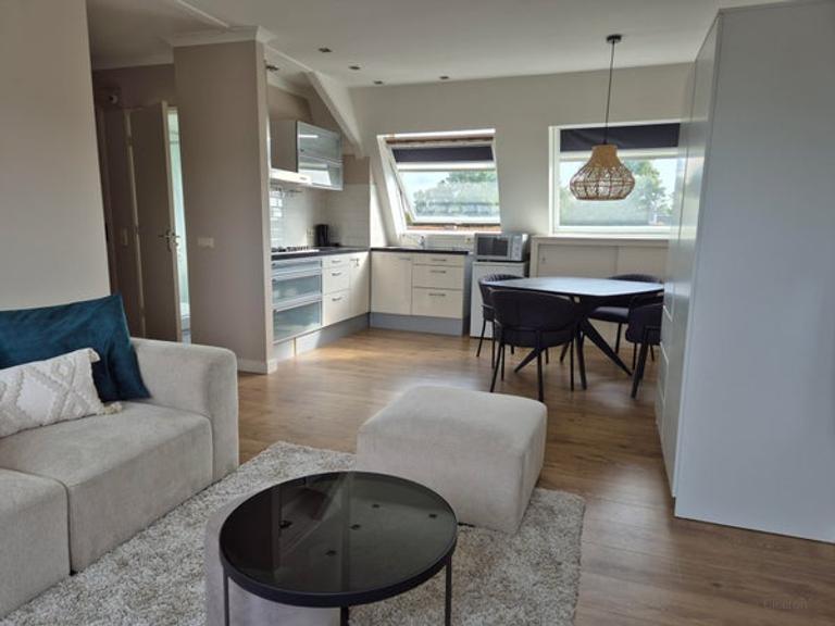 Gemeubileerd appartement bij station - Afbeelding 3