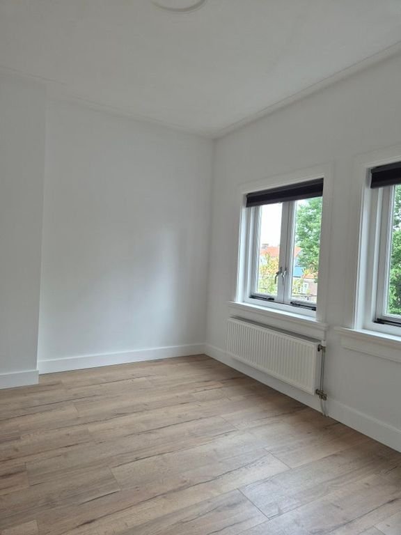 3-bedroom apartment with roof terrace - Image 6
