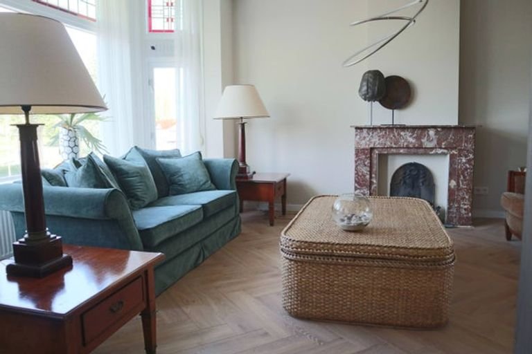 Furnished apartment on the Citadellaan - Image 2