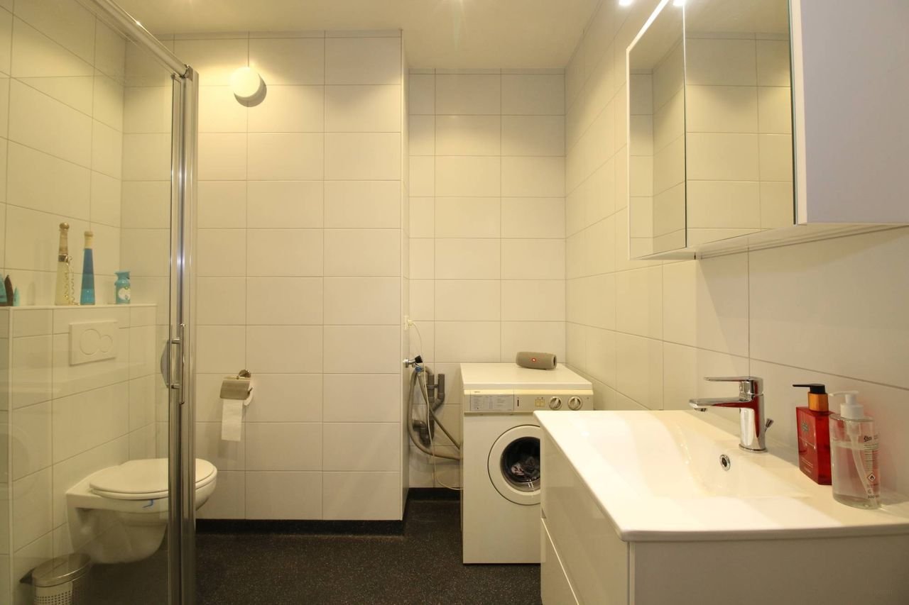 Modern driekamerappartement met dakterras - Afbeelding 3