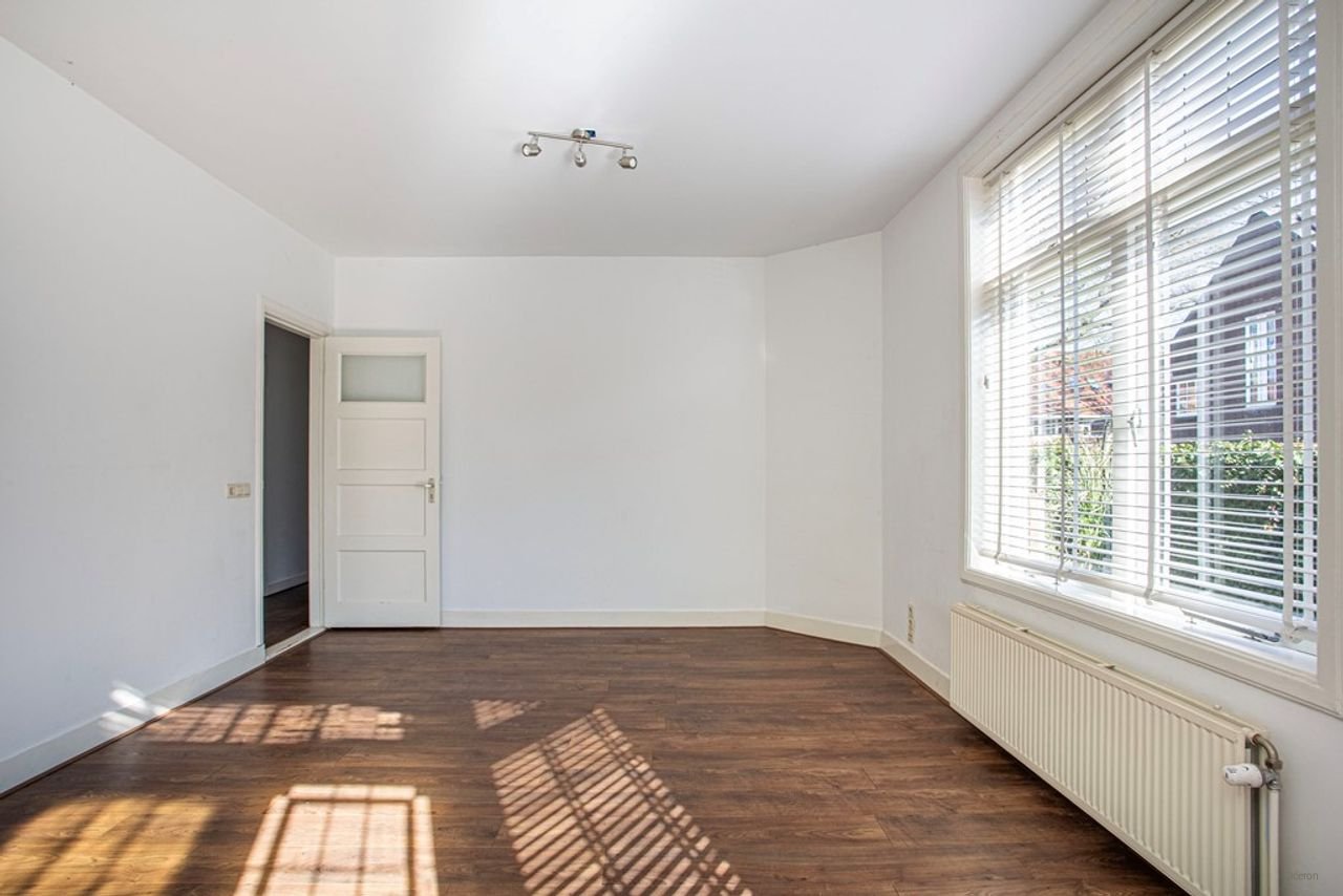 Jaren '30 benedenwoning met zonnige tuin - Afbeelding 6