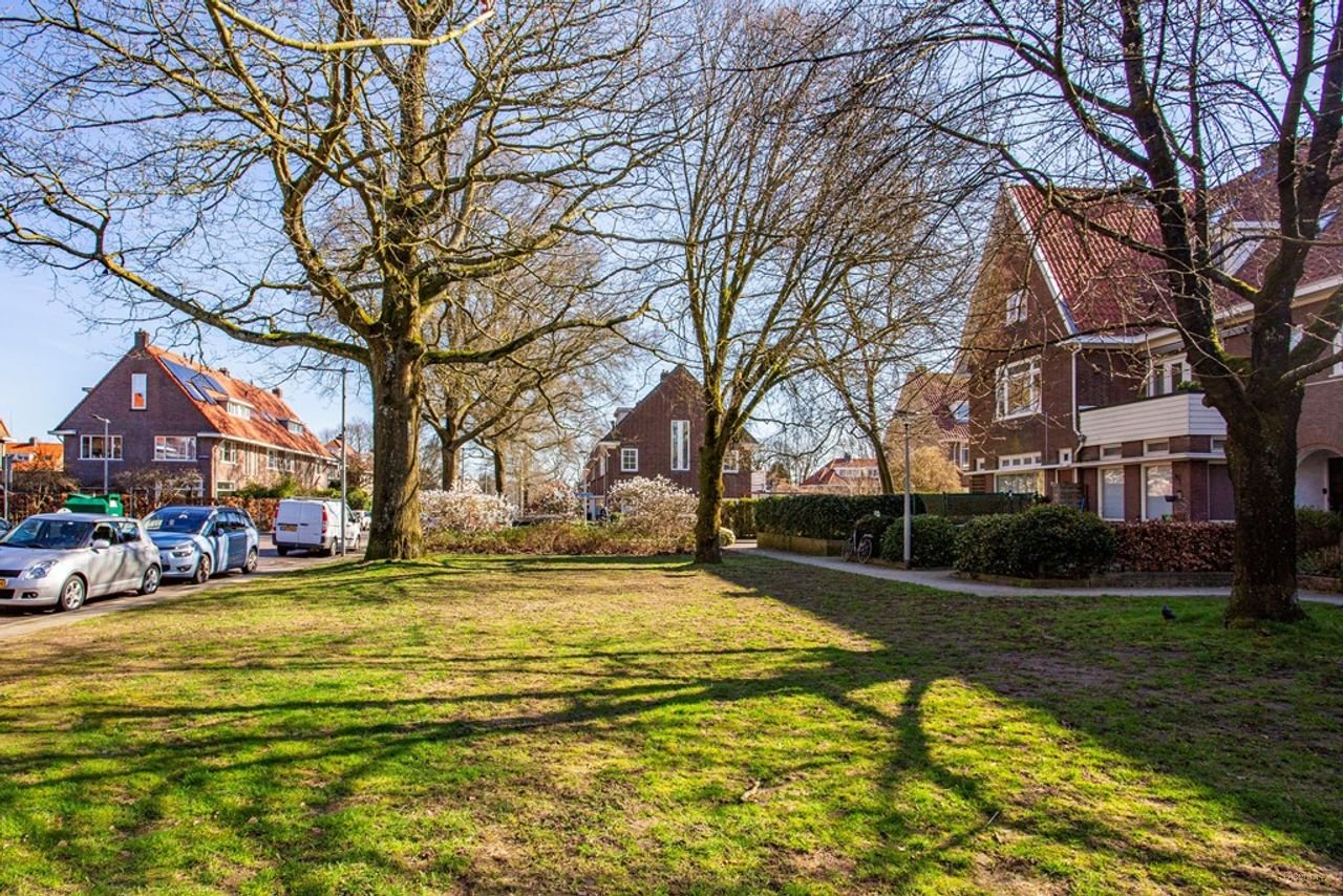 Jaren '30 benedenwoning met zonnige tuin - Afbeelding 33