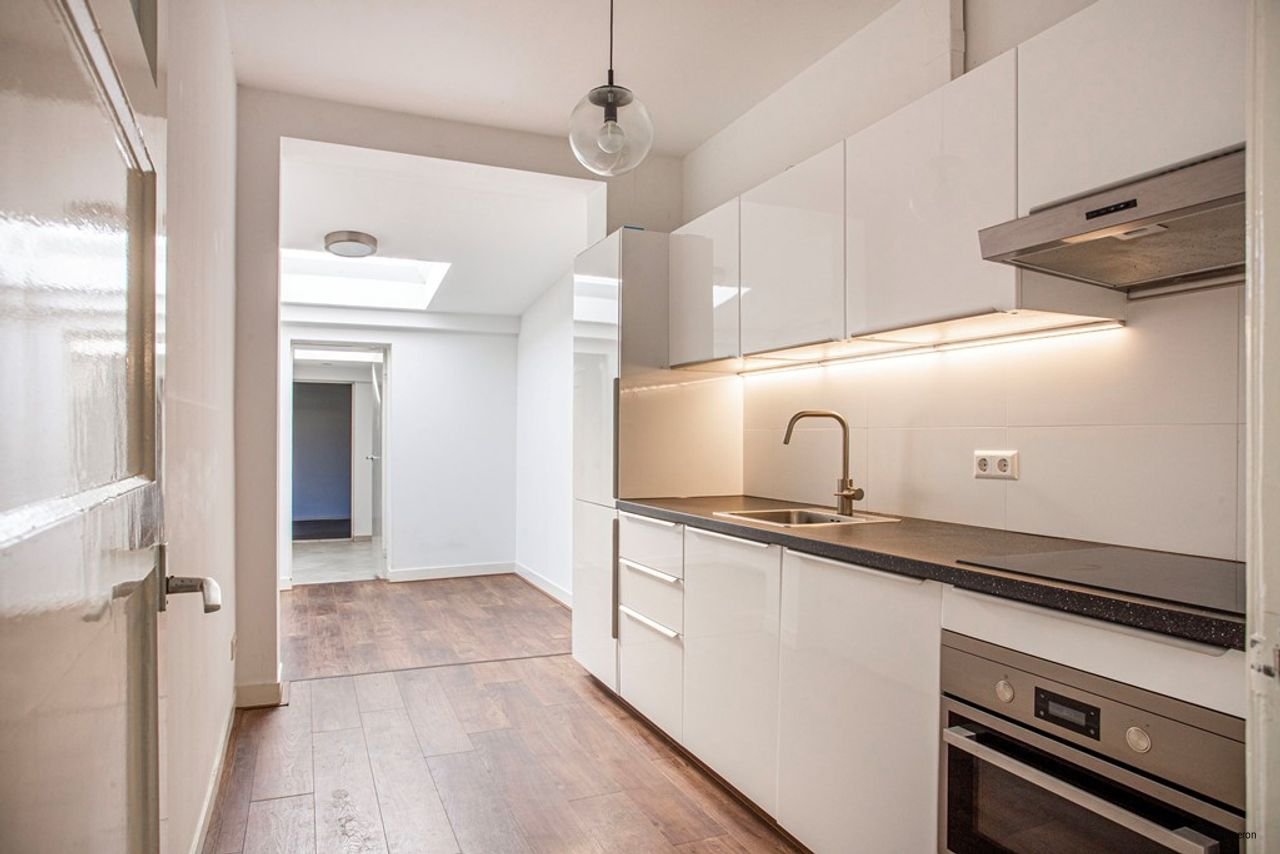 Jaren '30 benedenwoning met zonnige tuin - Afbeelding 9