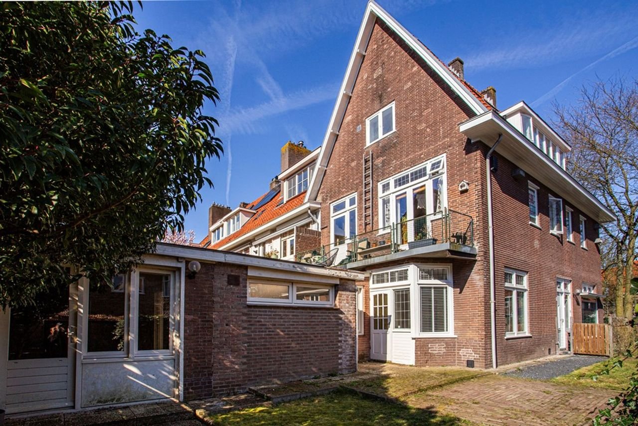Jaren '30 benedenwoning met zonnige tuin - Afbeelding 26