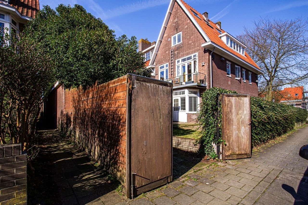 Jaren '30 benedenwoning met zonnige tuin - Afbeelding 27