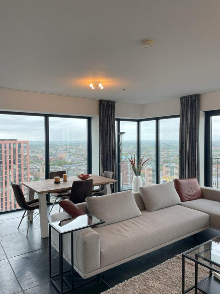 127 m² wonen op de 37e verdieping - Afbeelding 2