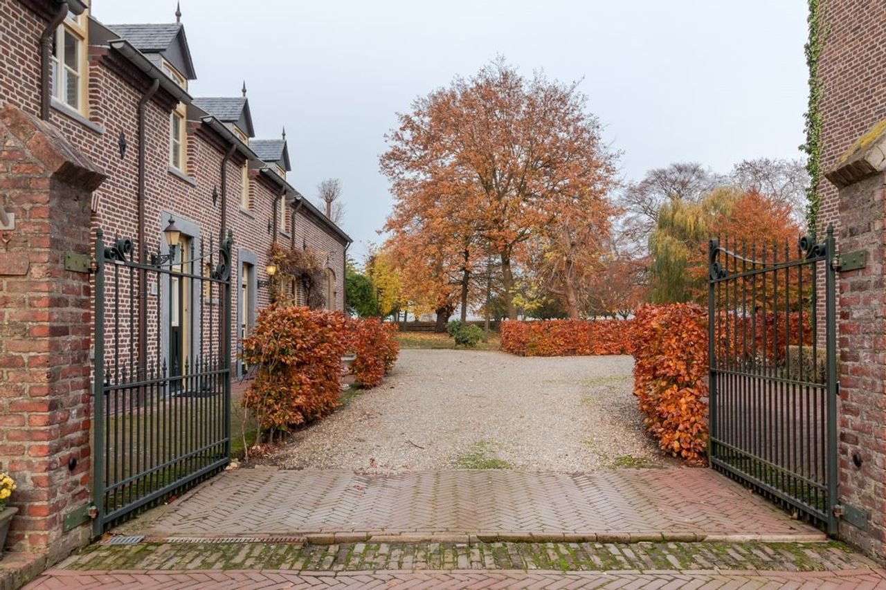 Monumental living in Buggenum - Image 35