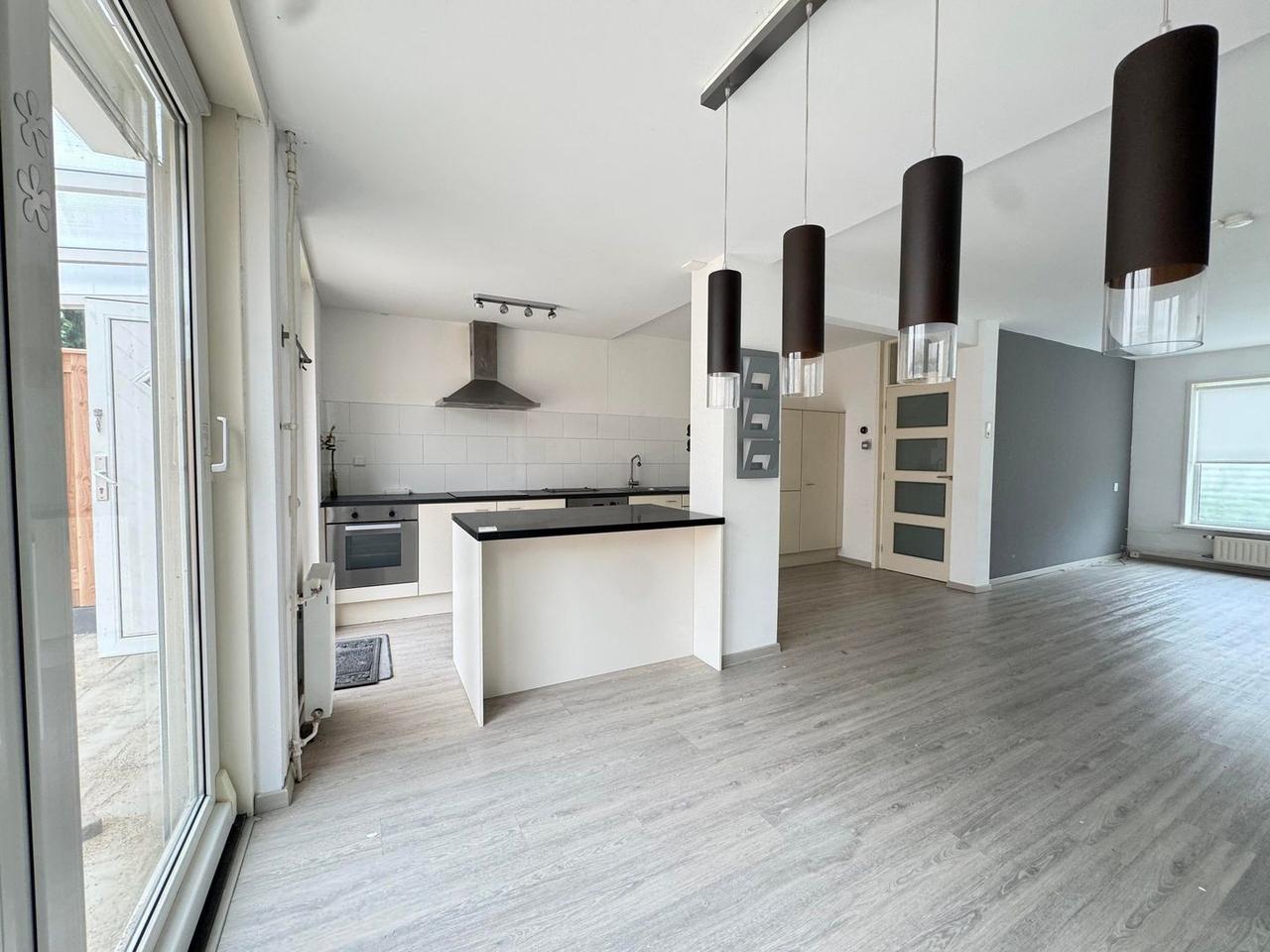 Huis met zonnige tuin in Nieuwegein - Afbeelding 6