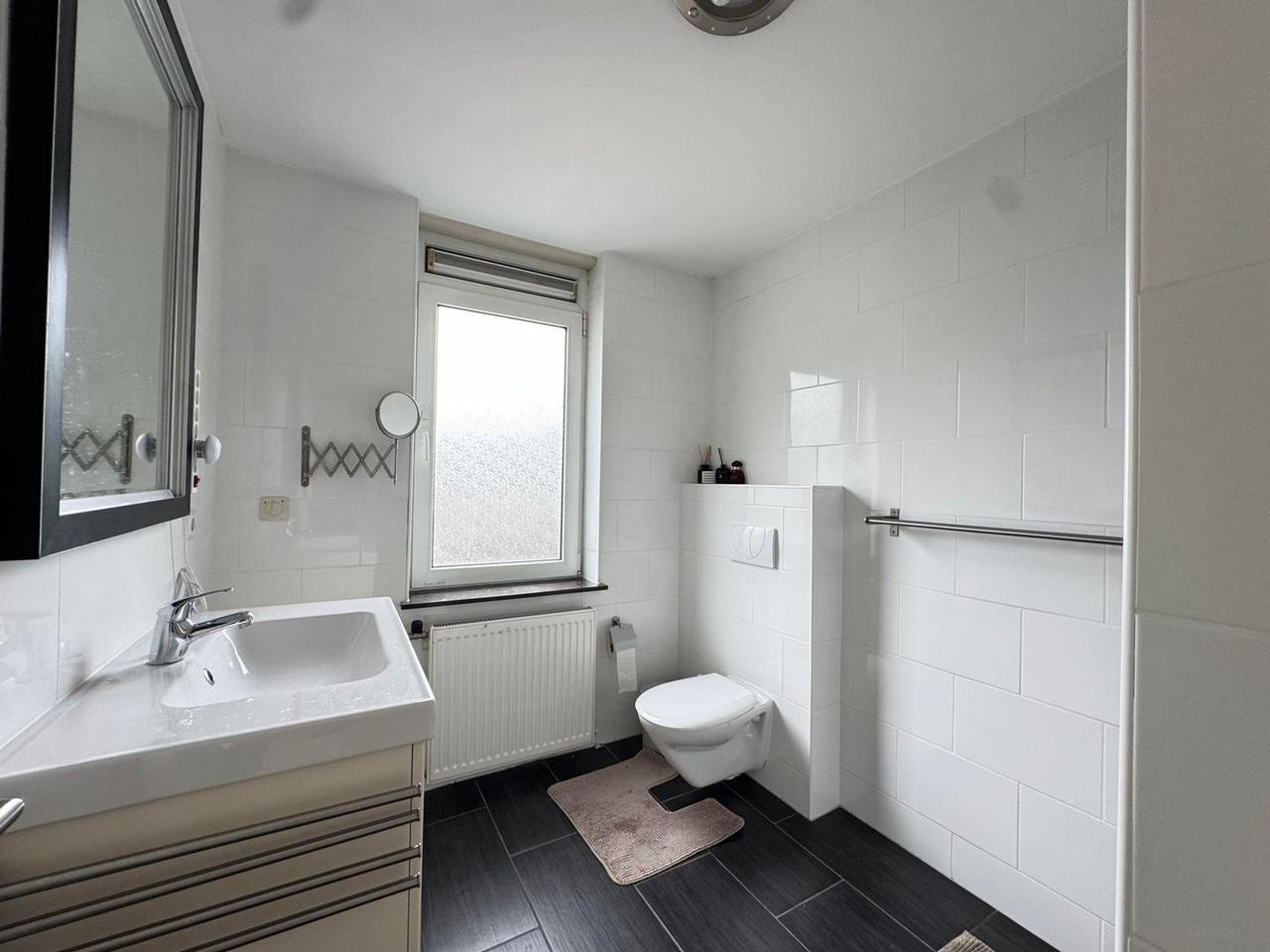 Huis met zonnige tuin in Nieuwegein - Afbeelding 22