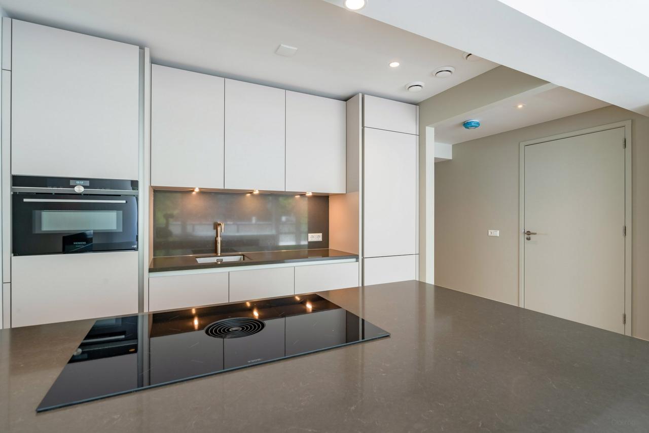 108 m² appartement met balkon in Cool - Afbeelding 1