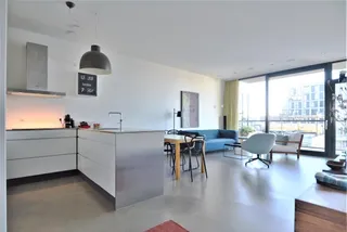Modern appartement met twee balkons
