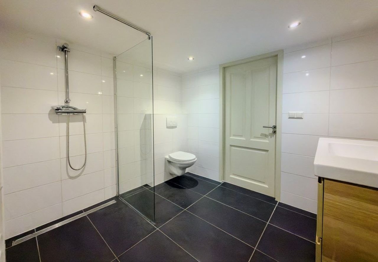 Licht 4-kamer appartement aan het Sint Jorisveld - Afbeelding 15