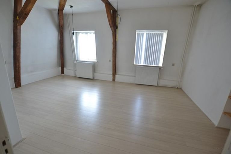 Studio op de vierde etage in hartje Vaals - Afbeelding 8