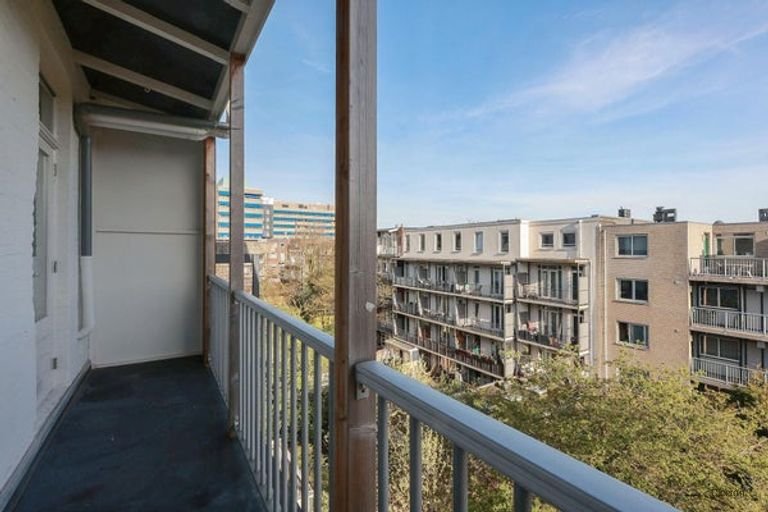 Deelbaar appartement bij Oosterpark - Afbeelding 11