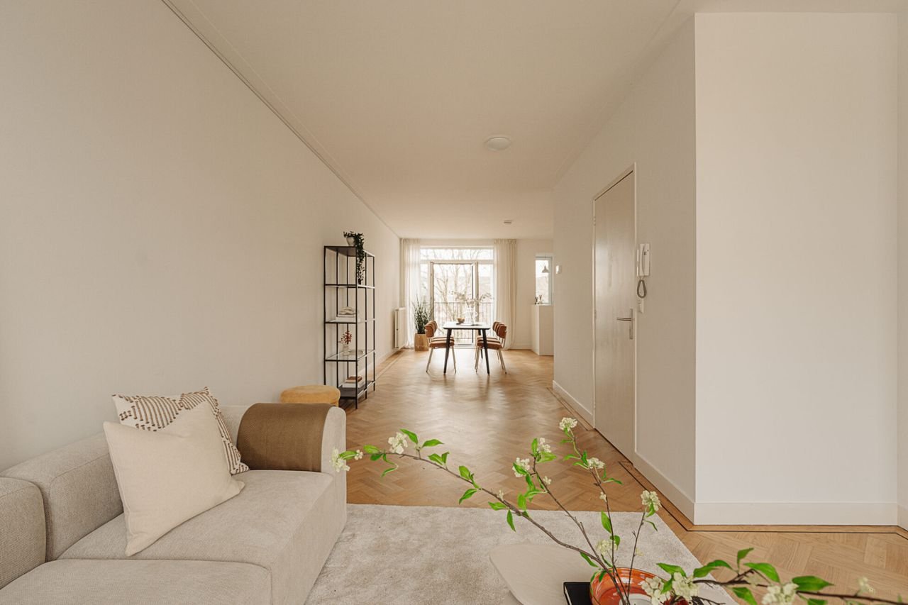 Licht bovenhuis van 119 m² in de Plantage - Afbeelding 12