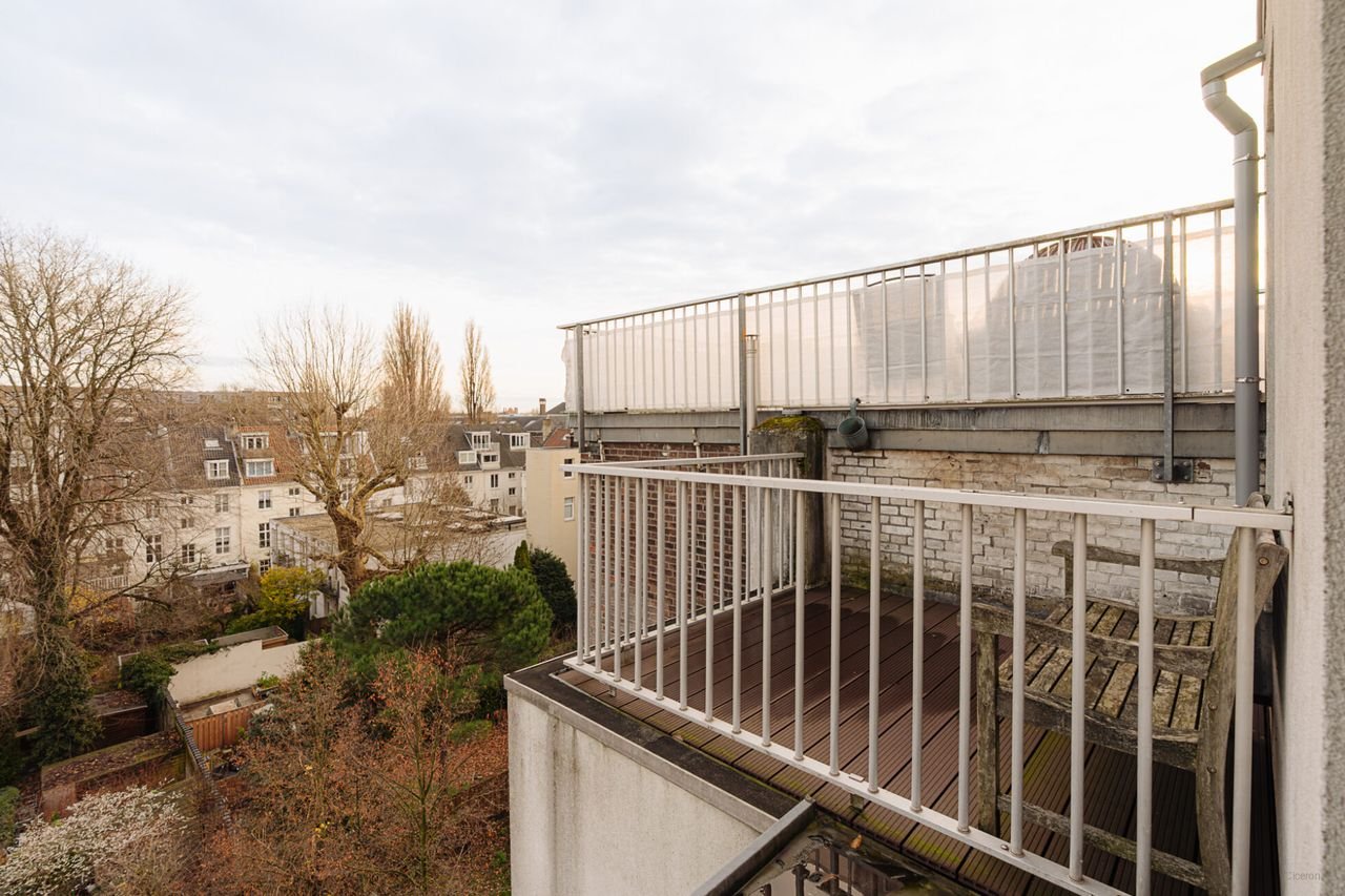 Licht bovenhuis van 119 m² in de Plantage - Afbeelding 33