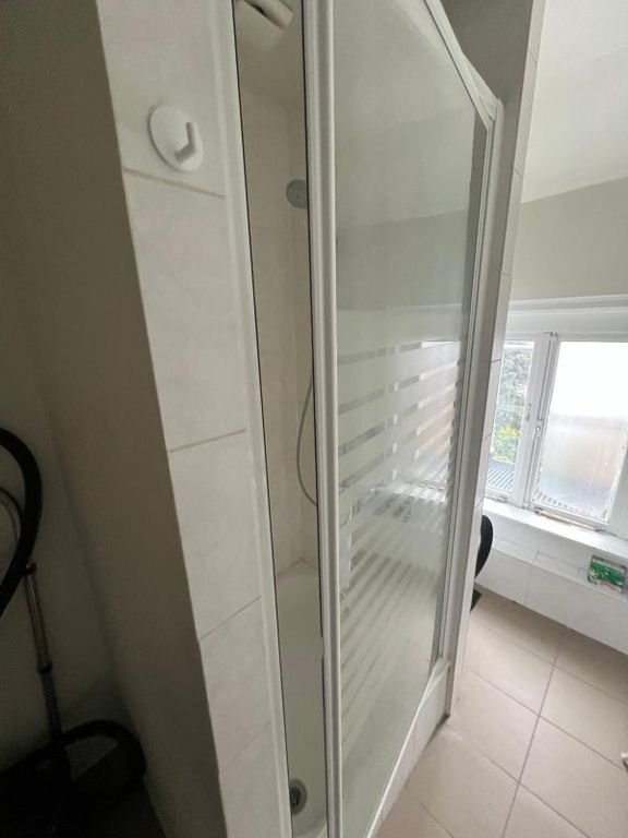 Bright room (A++) with private bathroom in Helpman - Image 20