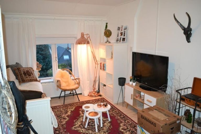 Bright room (A++) with private bathroom in Helpman - Image 8