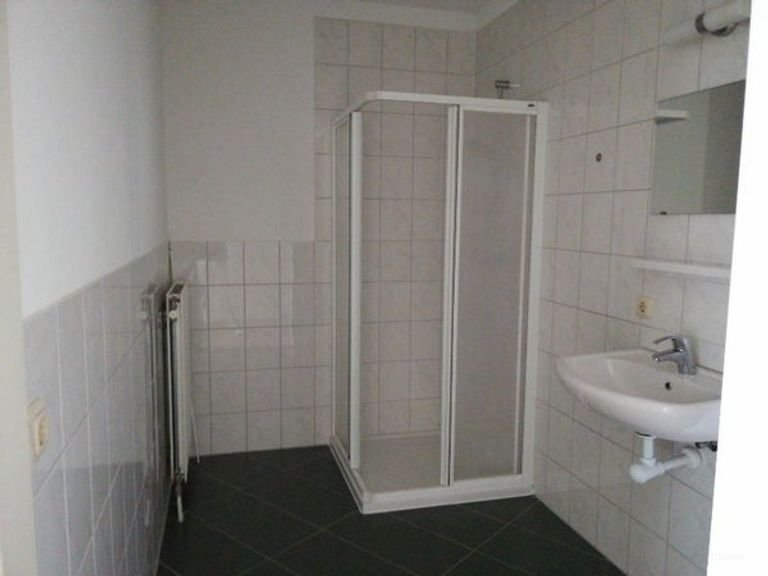 Bright apartment with winter garden - Image 14