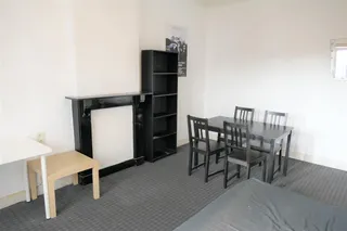 Ruime kamer (25m²) in Jekerkwartier