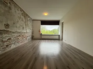 Bright 3-room apartment with balcony in IJsselmonde