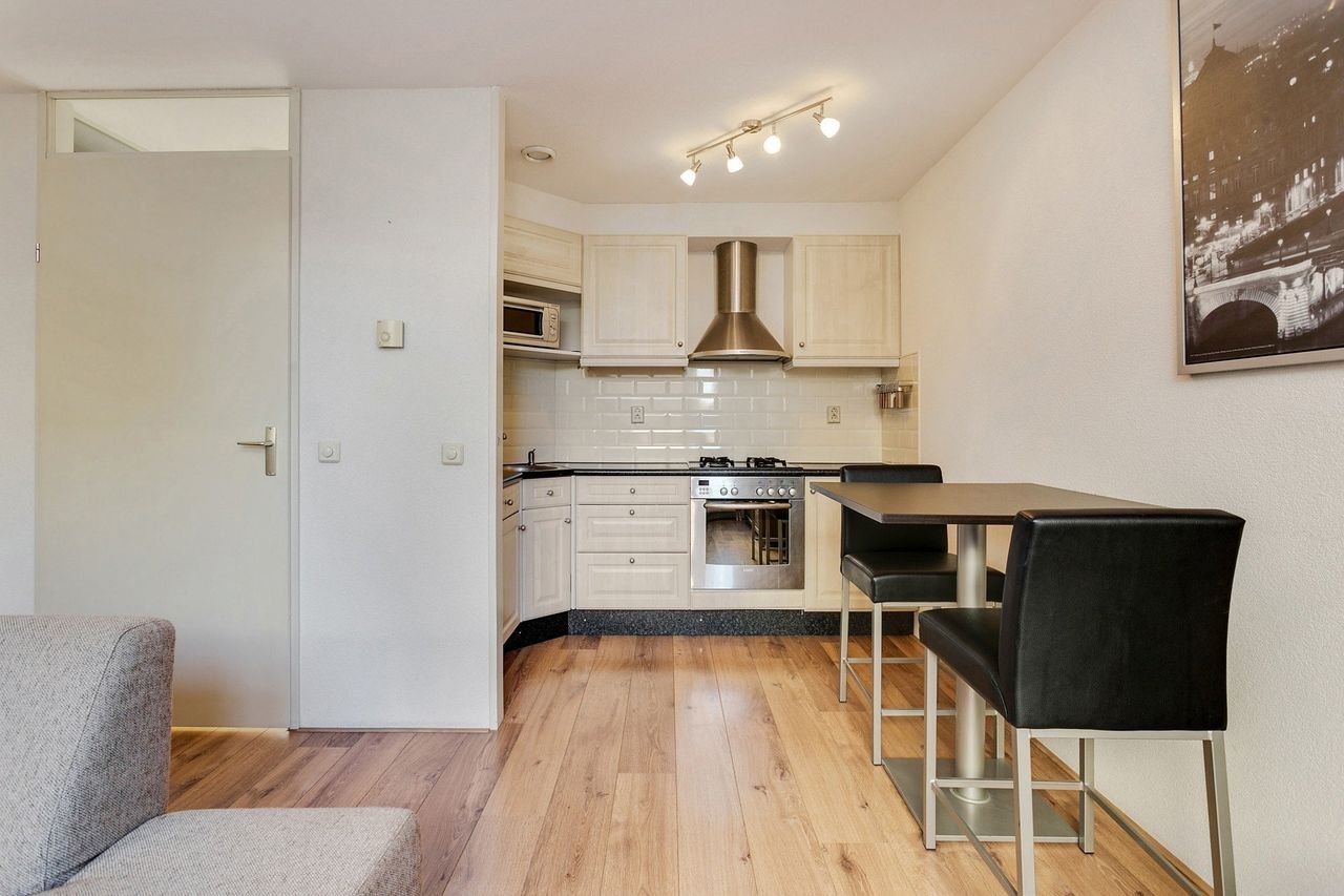 Roosendaal City Centre: Apartment with Large Roof Terrace - Image 8