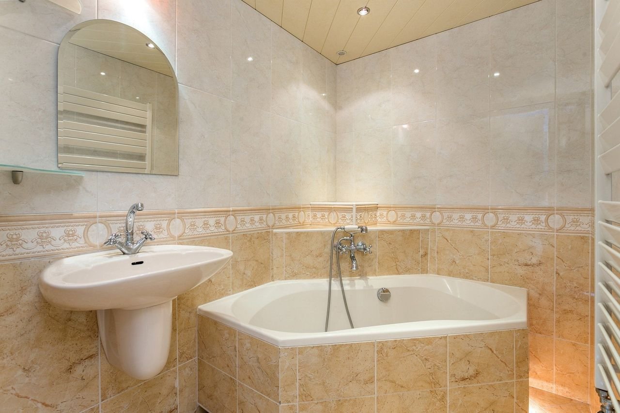 Roosendaal City Centre: Apartment with Large Roof Terrace - Image 12